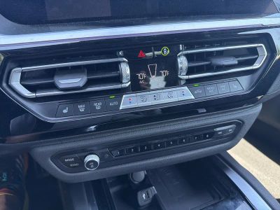 2026 BMW Z4 — photo 27 view