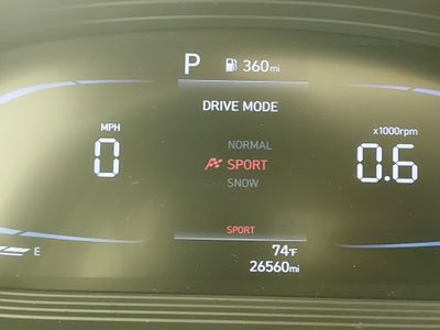 2025 Hyundai Venue — photo 19 view