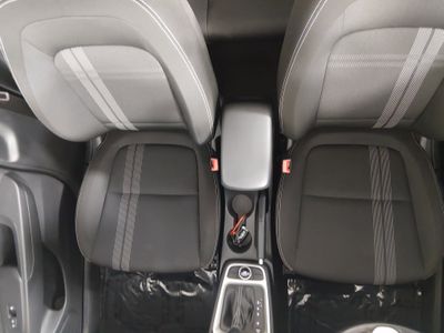 2025 Hyundai Venue — photo 17 view