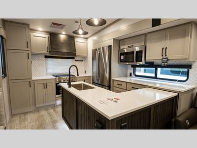 2025 Keystone RV Montana High Country - Photo 36