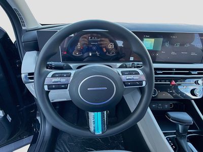 2026 Hyundai TUCSON — photo 8 view