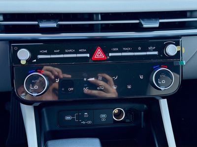 2026 Hyundai TUCSON — photo 12 view