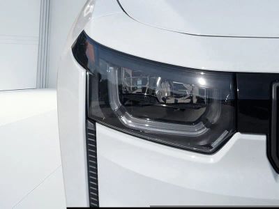 2026 Jeep Cherokee — photo 10 view