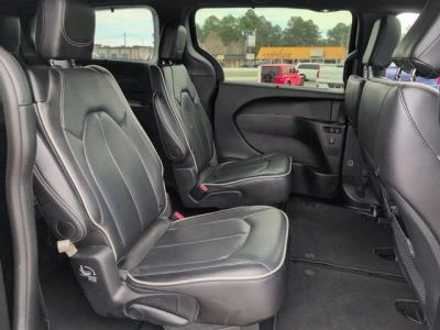 2025 Chrysler Pacifica - Photo 24