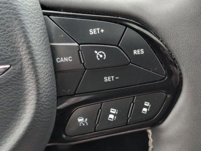 2025 Chrysler Pacifica - Photo 17
