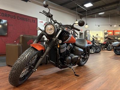 2025 Honda Shadow Phantom ABS - Photo 2