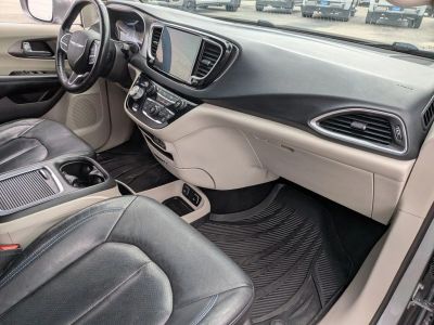 2021 Chrysler Pacifica - Photo 27