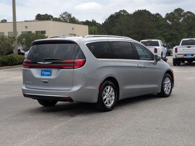 2021 Chrysler Pacifica - Photo 5