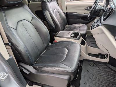 2021 Chrysler Pacifica - Photo 22