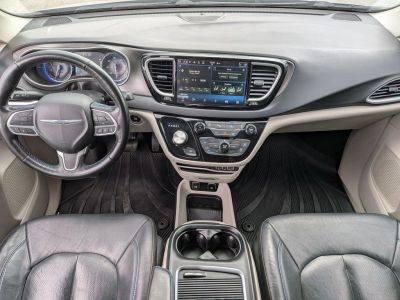 2021 Chrysler Pacifica - Photo 29