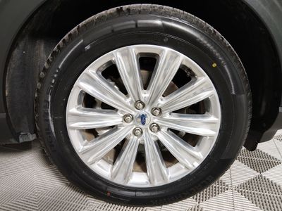 2022 Ford Explorer - Photo 10