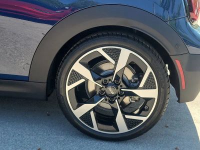 2025 MINI Convertible — photo 7 view