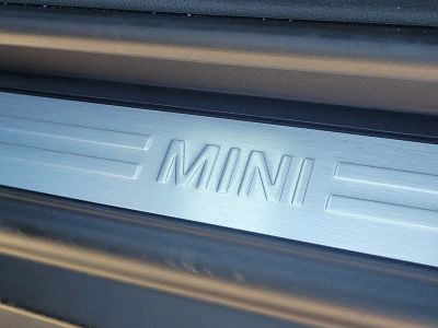 2025 MINI Convertible — photo 16 view