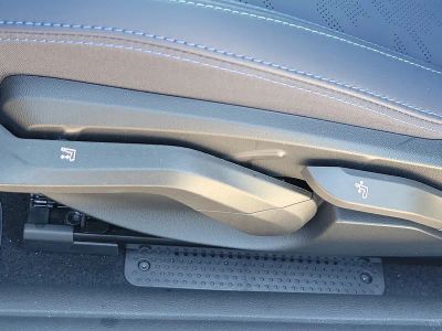 2025 MINI Convertible — photo 20 view