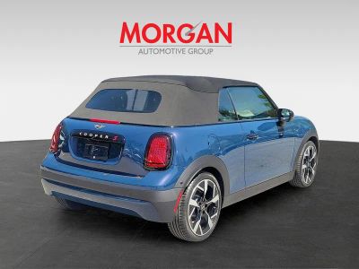 2025 MINI Convertible — interior view