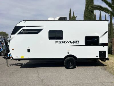 2026 Jayco PROWLER LYNX — photo 19 view