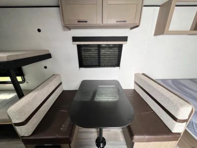 2026 Jayco PROWLER LYNX — photo 13 view