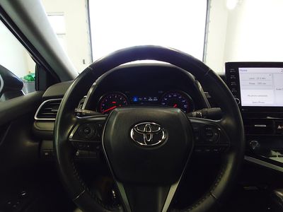 2023 Toyota Camry - Photo 12