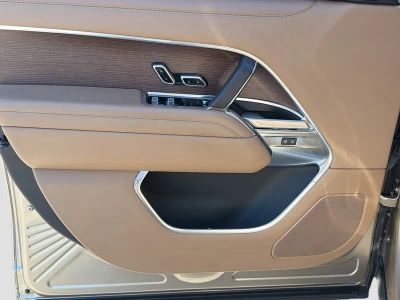 2024 Land Rover Range Rover — photo 22 view