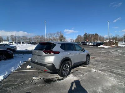 2023 Nissan Rogue SV - Photo 5