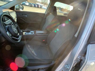 2023 Nissan Rogue SV - Photo 15