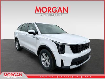 2026 Kia Sorento LX in Glacial White Pearl — front three-quarter view