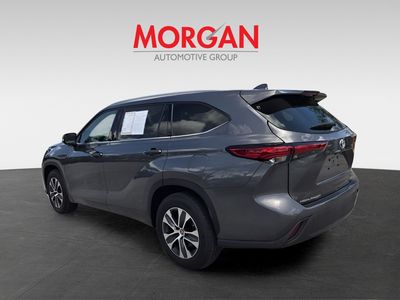 2022 Toyota Highlander Hybrid - Photo 8