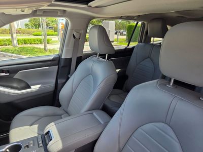 2022 Toyota Highlander Hybrid - Photo 54