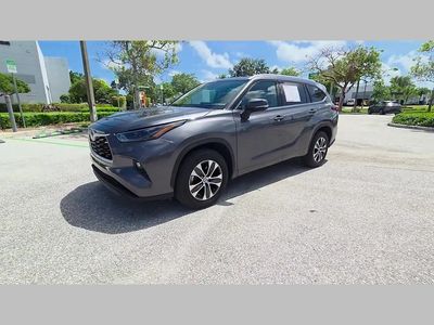 2022 Toyota Highlander Hybrid - Photo 49