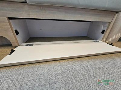 2025 Airstream Globetrotter — photo 24 view
