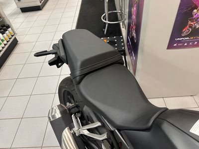 2023 Honda CB300R ABS - Photo 8