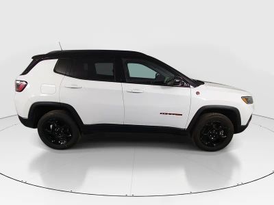 2024 Jeep Compass - Photo 8