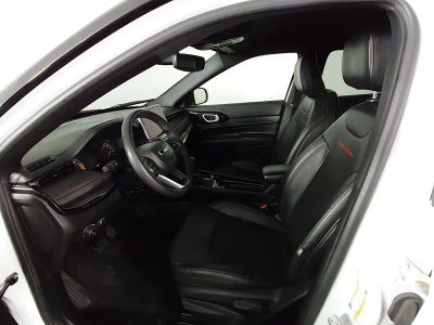 2024 Jeep Compass - Photo 19
