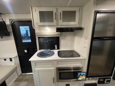 2022 Forest River RV R Pod - Photo 11