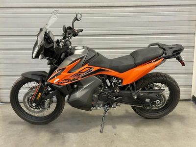 2022 KTM 890 Adventure - Photo 4