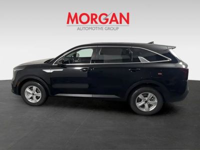 2026 Kia Sorento — side profile view