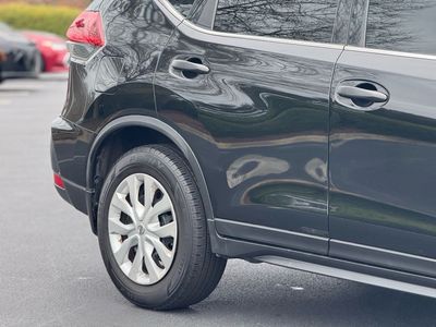 2018 Nissan Rogue S - Photo 9