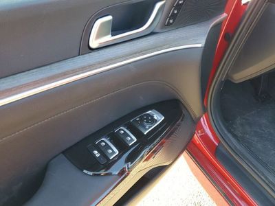 2025 Kia K5 - Photo 6