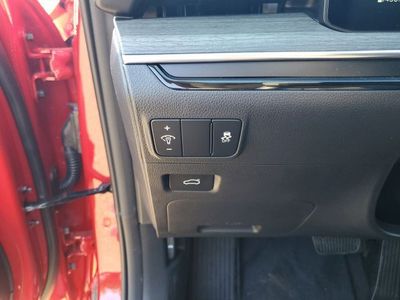 2025 Kia K5 - Photo 10