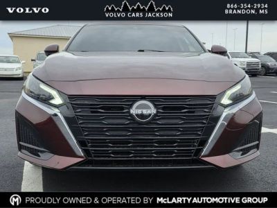 2023 Nissan Altima - Photo 2