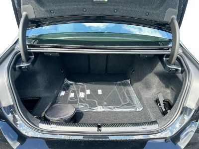 2026 BMW 5 Series — photo 21 view