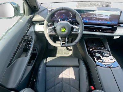 2026 BMW 5 Series — photo 17 view
