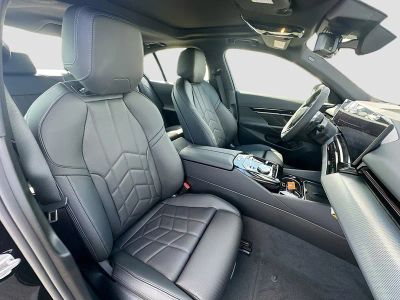 2026 BMW 5 Series — photo 23 view