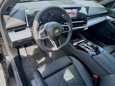 2026 BMW 5 Series — photo 7 view