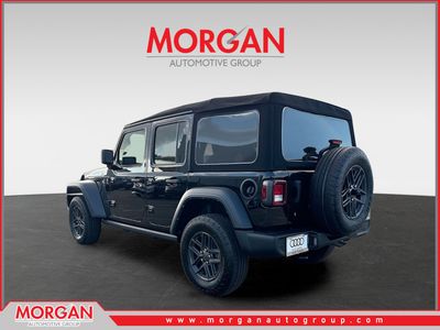 2024 Jeep Wrangler - Photo 5