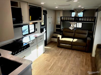2026 Grand Design Transcend - Photo 12