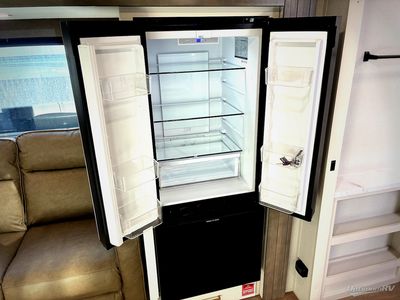2026 Grand Design Transcend - Photo 7