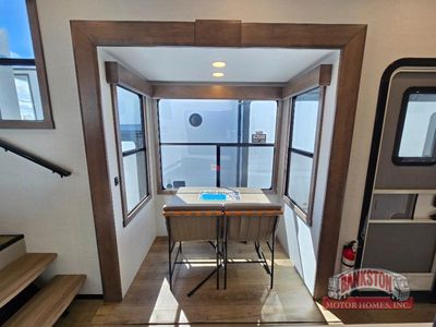 2026 Paradigm 385FL — photo 19 view
