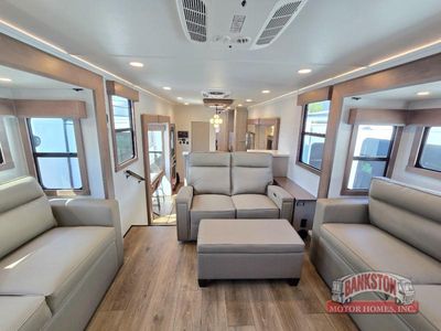 2026 Paradigm 385FL — photo 28 view