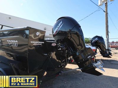 2026 TRACKER Targa - Photo 12